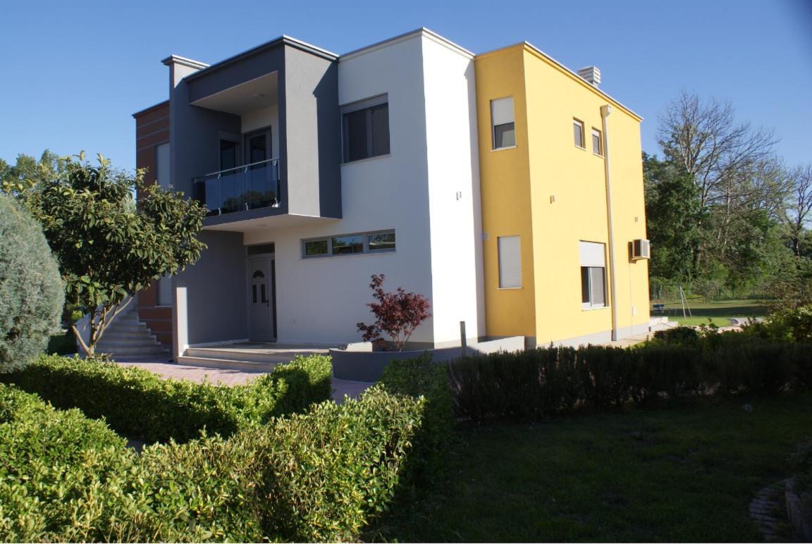 Helena Apartments Ulcinj Exterior foto